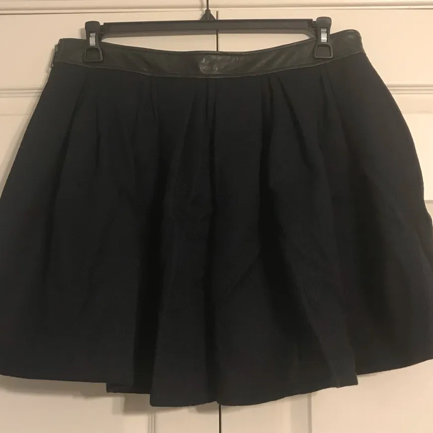GENUINE Burberry Skirt (new with tags) photo 1