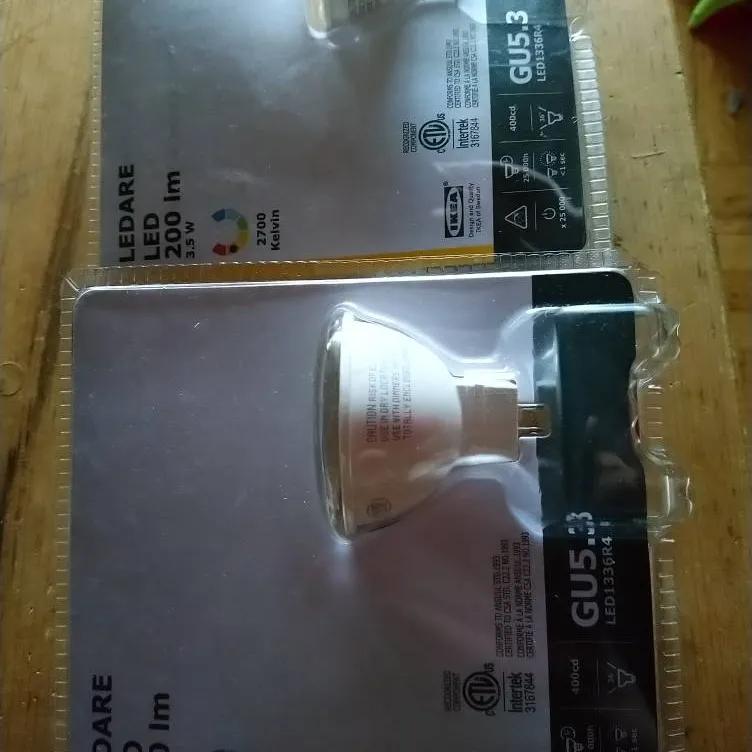 ikea led light bulbs (GU 5.3) photo 1