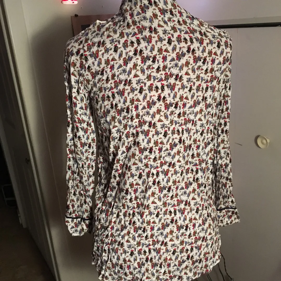 Zara Trafaluc Button Up Top With Tiny People photo 3
