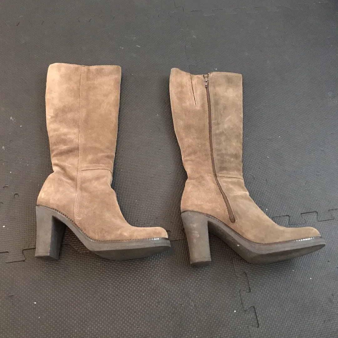 Suede Boots photo 1