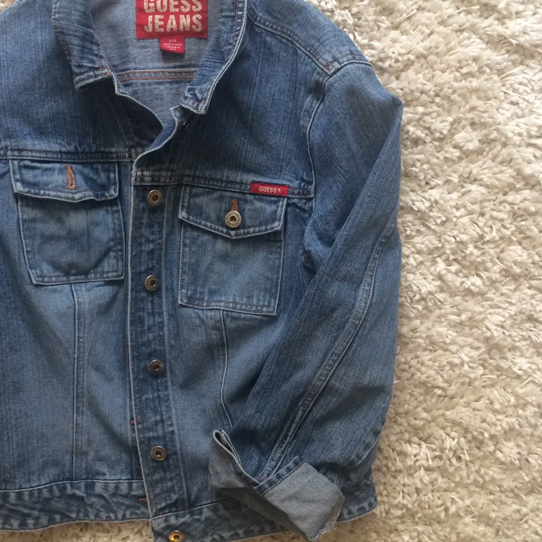 GUESS JEAN JACKET size large photo 1