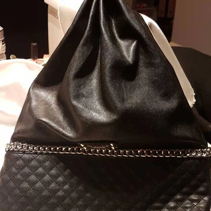 Guess Leather Bag photo 1