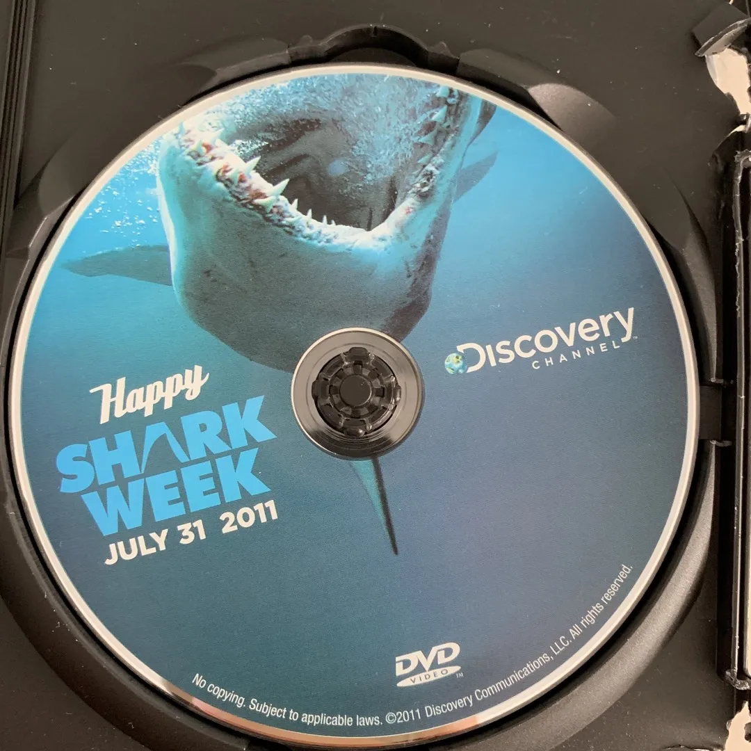 Shark Week DVD photo 1