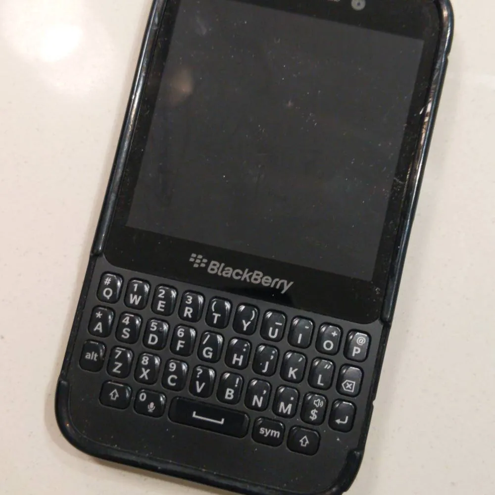 Used Blackberry photo 1