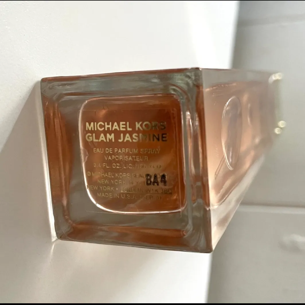 Michael kors glam jasmine perfume  photo 3