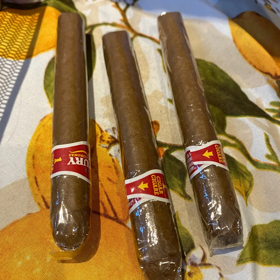 Cigars (Century Sam Coronas) photo 1